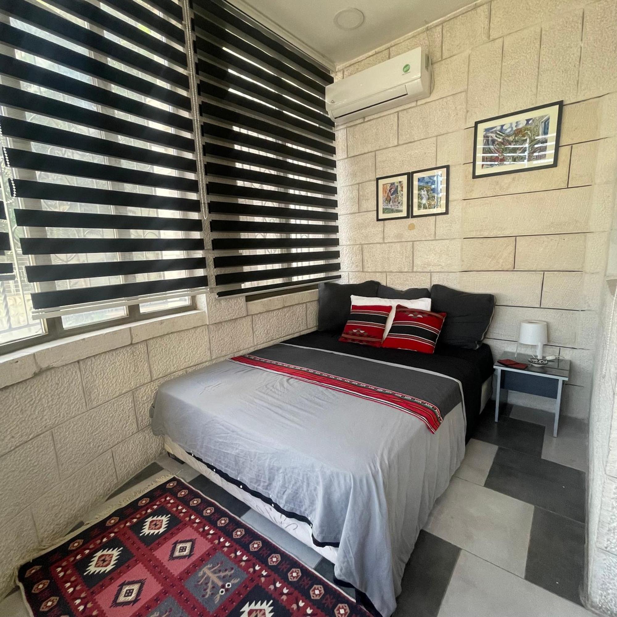 Darna Hostel Amman Buitenkant foto