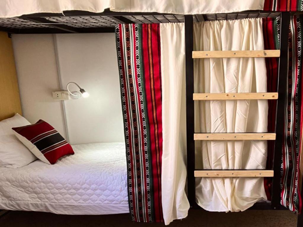 Darna Hostel Amman Buitenkant foto